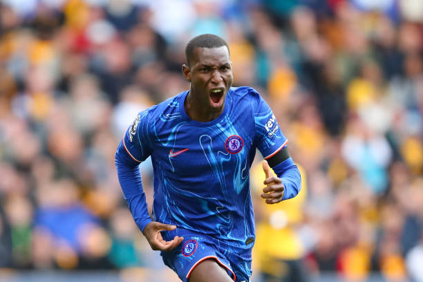 更是在逆境 更是在逆境